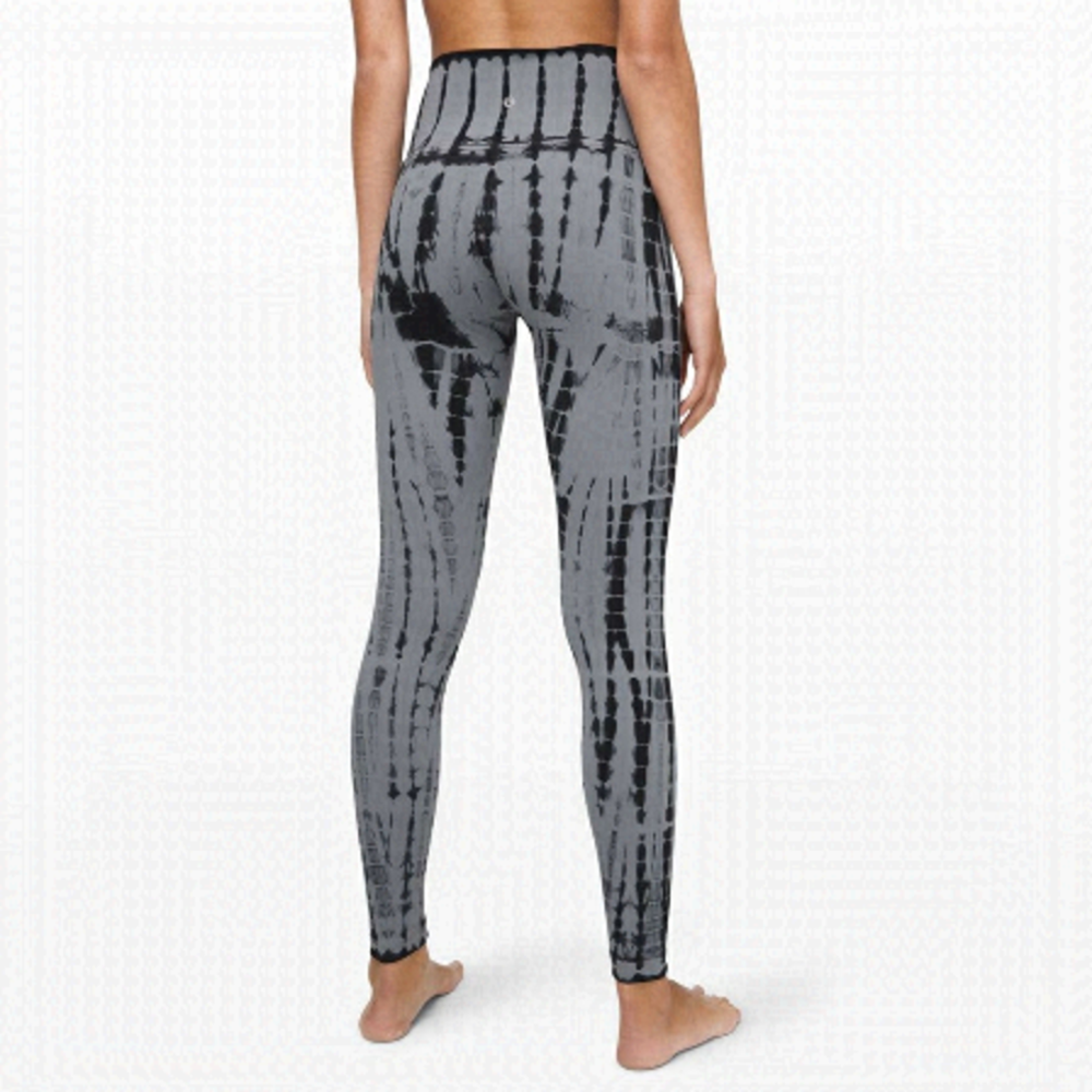 EUC Lululemon | Wunder Under High-Rise Tight 28" *Full-On Luxtreme Size 4
